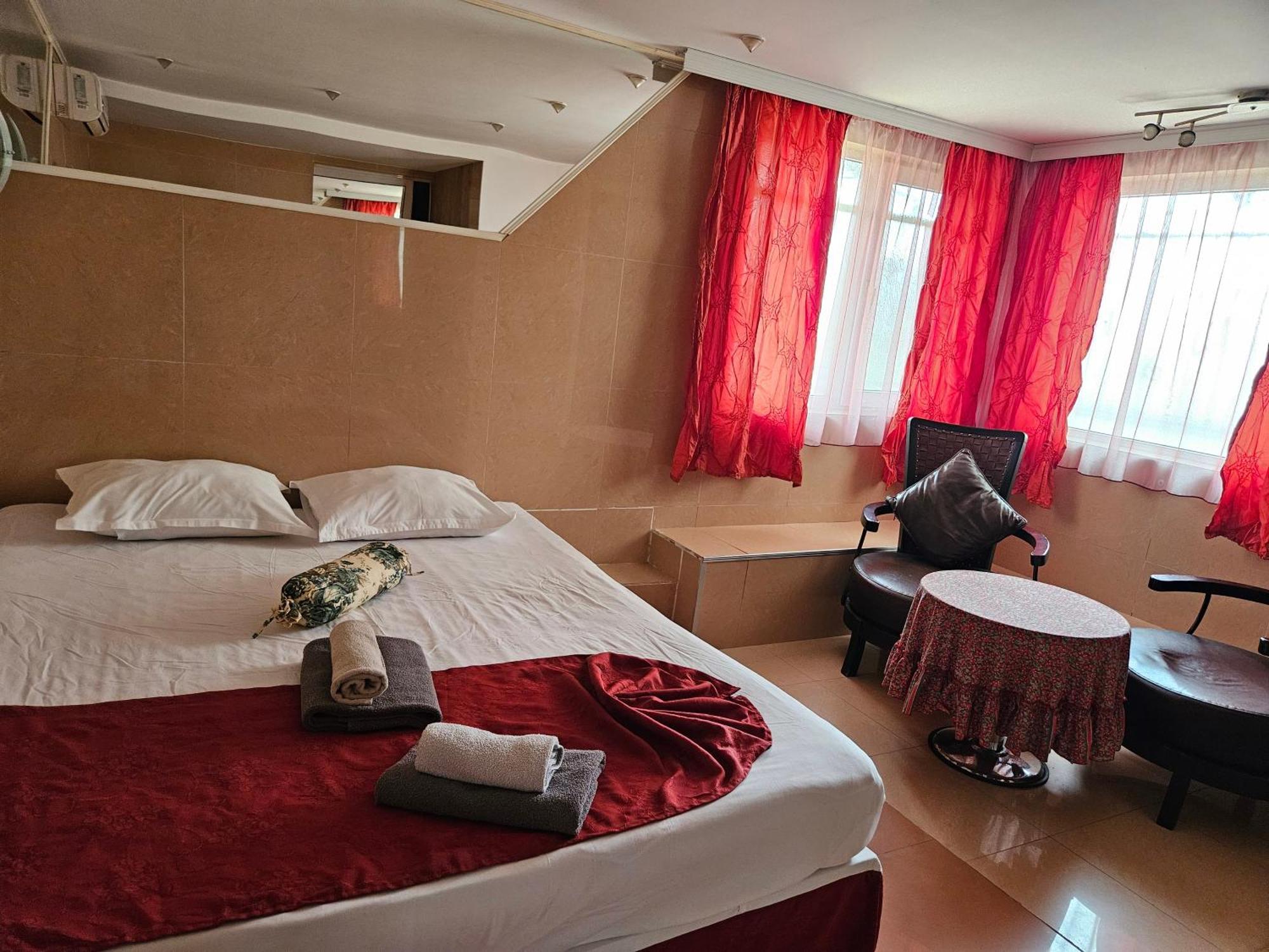 Paralax Hotel Varna Eksteriør billede